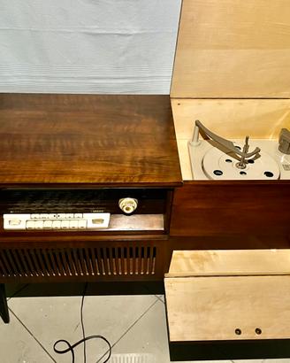 Stereo loewe anni 60