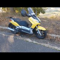  Yamaha X-Max 250