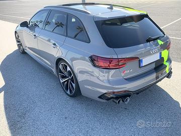 Scarico Capristo Audi rs4 B9
