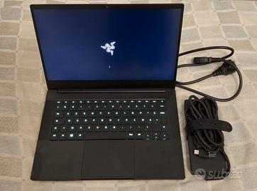 Razer Blade 14 – Ryzen 9, RTX 3070, 16GB RAM, 1TB
