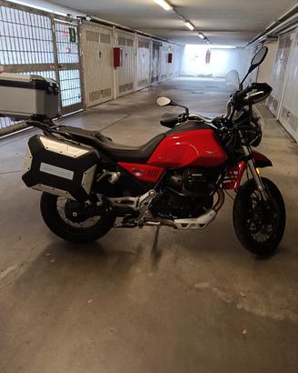 Moto Guzzi V85TT