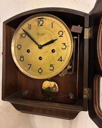 orologio a pendolo antico