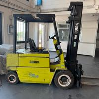 Carrello elevatire elettrico 30 q.li