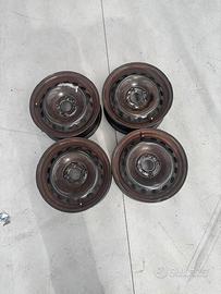 4 cerchi ferro usati 14 pollici Originali Lancia Y