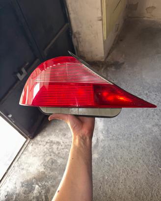 Faro posteriore sinistro Lancia Y