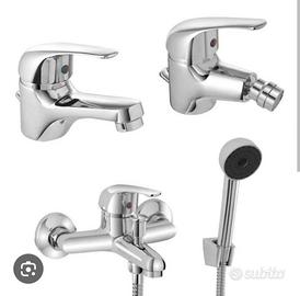 Rubinetto miscelatore bagno
