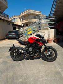 MV Agusta Dragster 800