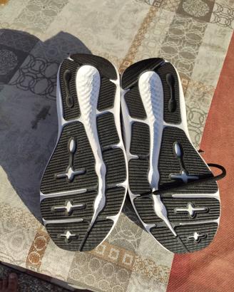 Scarpe da ginnastica