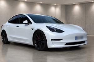 Tesla Model 3 Performance