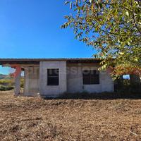 Villa o villino Carpinone [Cod. rif 0426VRG]