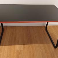 Scrivania Huvudspelare Ikea