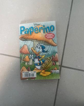 Fumetto di paperino  uscito a ottobre 2004.