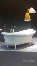 Vasca da bagno in corian