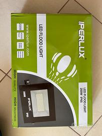 Faretto LED 200W IPERLUX Alta Luminosità IP65