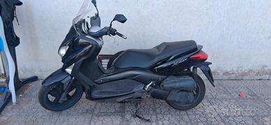 Yamaha X-Max 250 - 2010