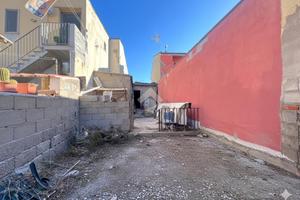 CASA INDIPENDENTE A SANTA GIUSTA