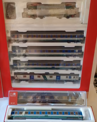 Trenini elettrici 295