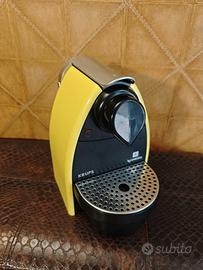 Macchina caffè NESPRESSO  ESSENZA INISSIA – Krups