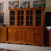 arredamento taverna in legno puro 