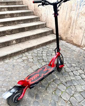 monopattino elettrico Kaabo Mantis 10