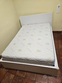 Letto Ikea MALM 4 cassetti con rete 