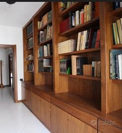 Libreria artigianale L365xH290 in legno Massello