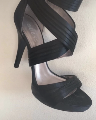 Scarpe con tacco alto nere GUESS 38