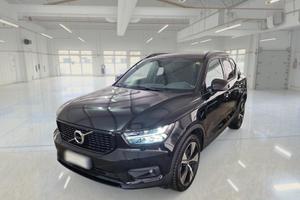 VOLVO XC40 T5 PLUG-IN HYBRID AUTO RECHARGE R-DESIG