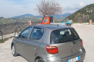 TOYOTA Yaris 1.0i 16V cat Benzina 5 porte