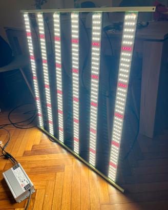 Lampada a led 500W 3000/3500K nuova