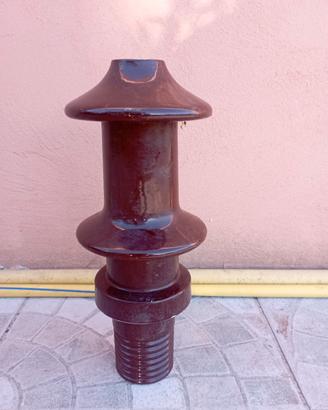 Isolatore medio/alta tensione in ceramica