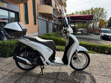 HONDA SH 125 TUTTO INCLUSO ANCHE PASSAGGIO! MINI