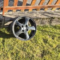 Cerchio in lega 165/70R14