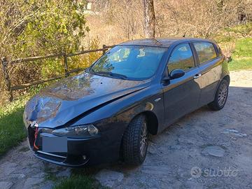 Alfa Romeo 147 1.9 JTD multijet