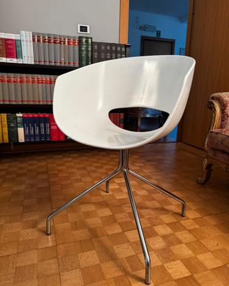 Set di 8 sedie moderne bianche base in metallo