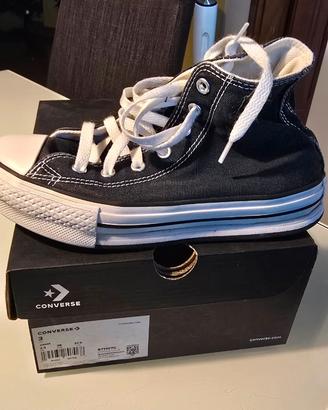 Marca: Converse
