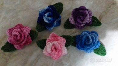 Roselline all'uncinetto