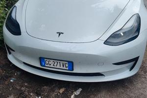 TESLA MODEL 3 RWD