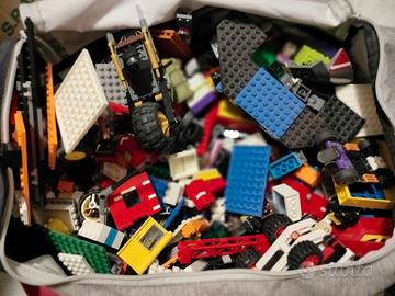 lego sfuso 15 euro al kilo