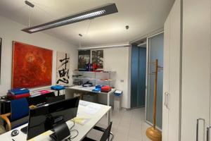 COWORKING - Uffici con servizi aggregati