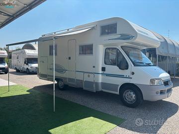 ADRIA ADRIATIK CORAL 680 SK - Mansardato con letti