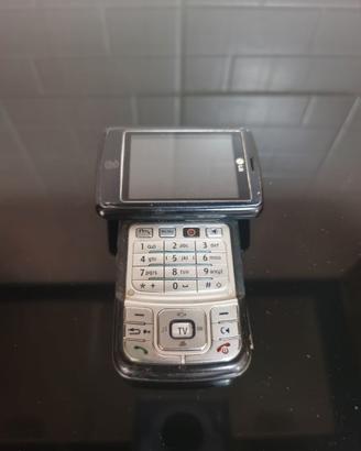 Telefono cellulare LG marchiato 3 display rotante