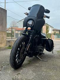 HD sportster 883 iron