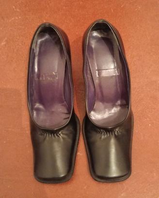 Scarpe décolleté in pelle nera 36 donna