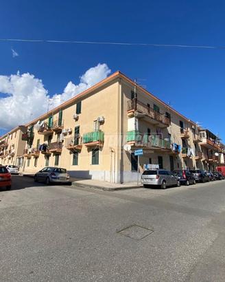 Ampio monolocale oltre accessori in Via Abruzzi!