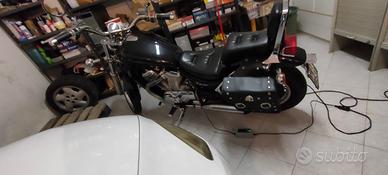 Suzuki VS 800 - 1995