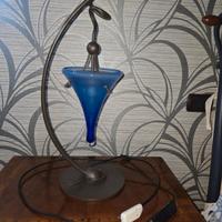 Coppia di lumi da camera in vetro blu e metallo br