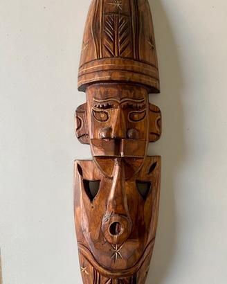 Maschera indonesiana