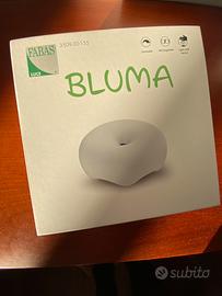 Lampada LED di design moderno da comodino o parete