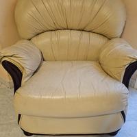 Divano completo 3 posti + 2 poltrone